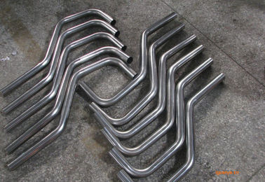 Boru üzerinde Delme Delikler ile CNC Boru Bükme Makinesi